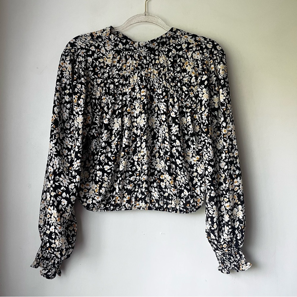 Sienna Sky Black White Floral Long Sleeve Cropped Blouse S